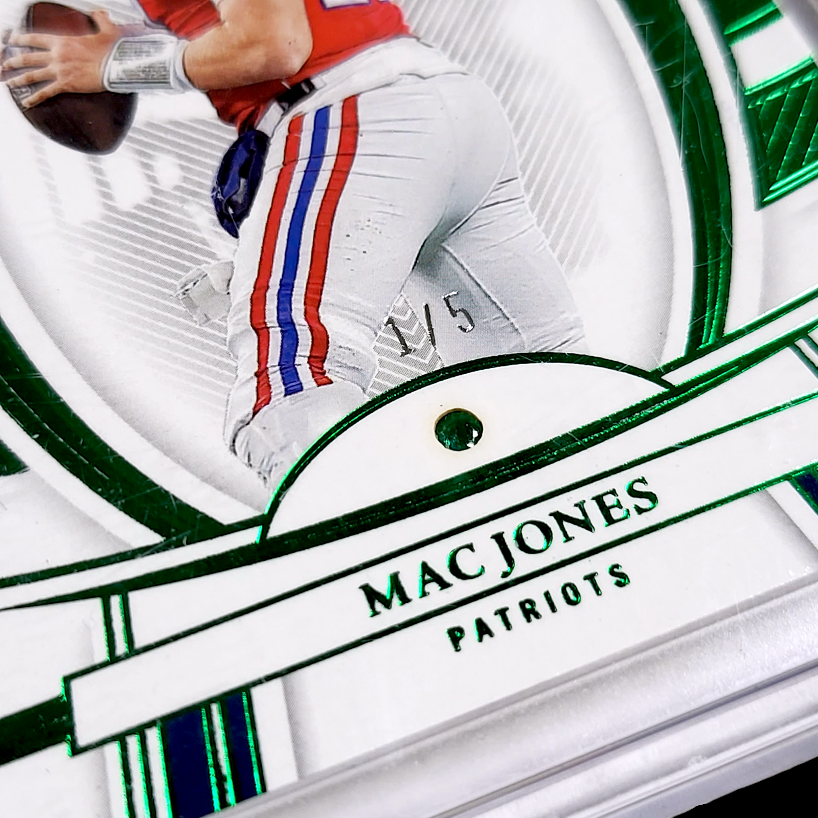 2022 Panini Flawless Gems MAC JONES NFL Encased SSP Green Emerald Patriots 1/5